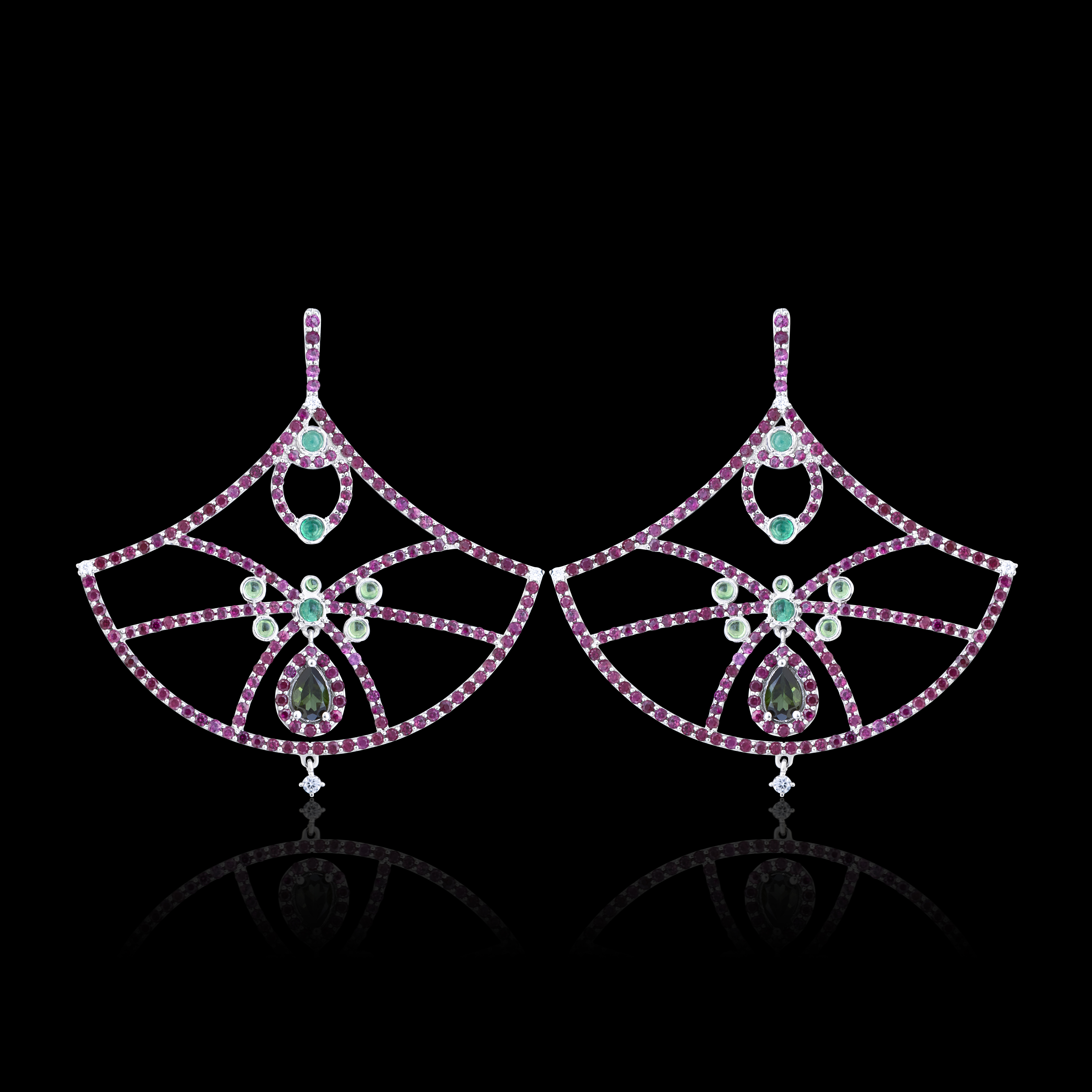 uwr drop earrings