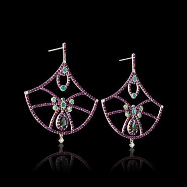 uwr drop earrings